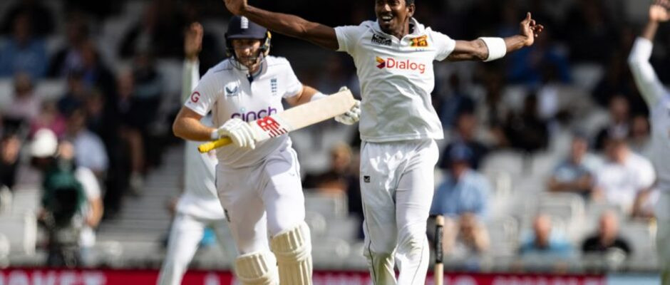 Vishwa Fernando trapped Joe Root lbw in his first over, England vs Sri Lanka, 3rd Men's Test, The Oval, 3rd day, September 8, 2024