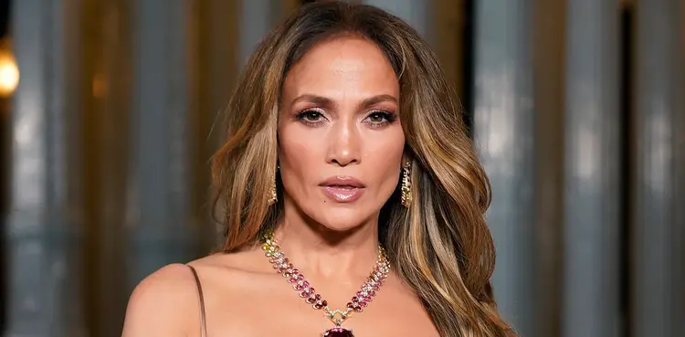 Jennifer Lopez to star in Netflix rom-com