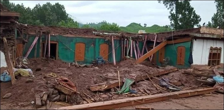 Roof collapse leaves five dead in Charsadda